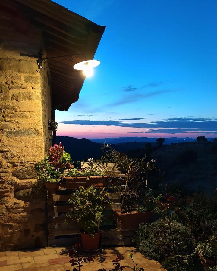 Il Casale Di Fiore Cannara Exteriör bild