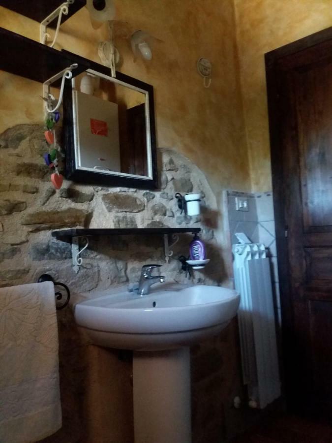 Il Casale Di Fiore Cannara Exteriör bild